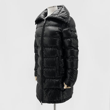 PRADA 三角ロゴ レディース ロングダウンジャケット 150747198