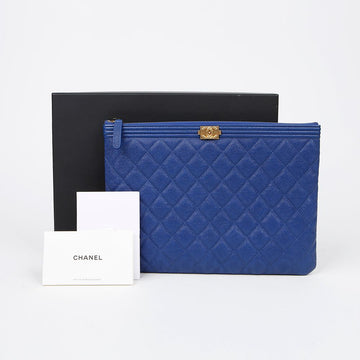 CHANEL キャビア スキン ボーイ ニュー ミディアム クラッチ A84406 152214221
