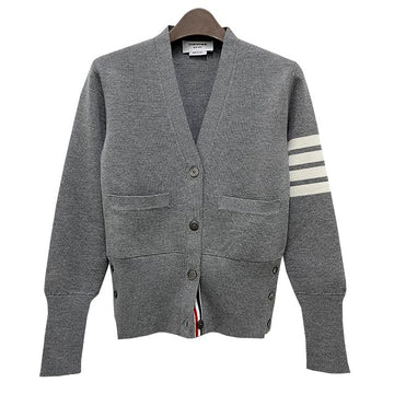 THOM BROWNE Milano Stitch Sehnenarmband 4 Bar Cardigan Hellgrau (FKC207A 00014 055) 150912711