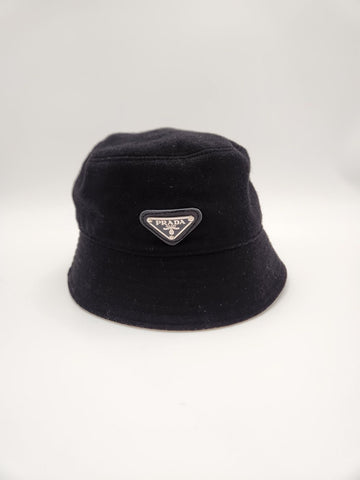 PRADA Dreieck-Logo Bucket Hat Schwarz A+ 151109842