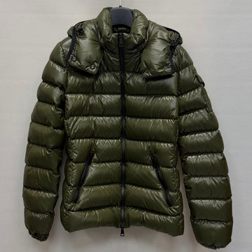 Moncler BADY Hooded Short Down Jacket (44 55) 151212436