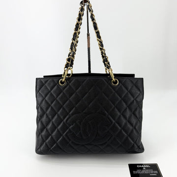 CHANEL キャビア正方形ラージショルダーバッグ 151283275 [P]