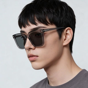 TOM FORD サングラス TF969K 20A 名品 ウェリントン クリア スクエア ファッション アジアンフィット 110781270