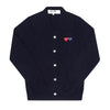 COMME DES GARCONS プレイ ダブル ハート ワッペン Vネック カーディガン 144764640 [P]