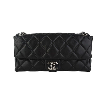 CHANEL キャビアシルバーCCロゴワイドフラップショルダーバッグB7233 151641493