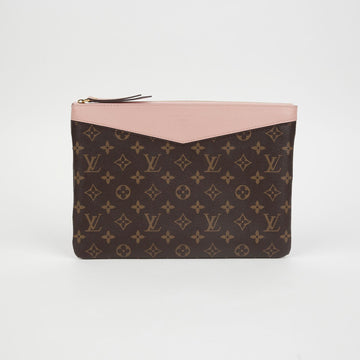 Louis Vuitton Daily Pouch M62942 151474783