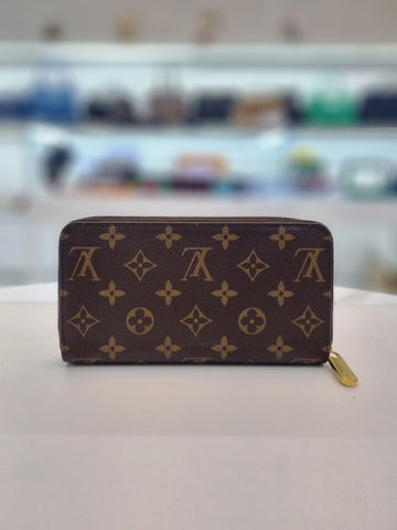 Louis Vuitton Women's Long Wallet with Chip M42616 151807364
