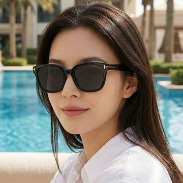 TOM FORD Sonnenbrille TF1216 01A Luxus Quadratische Mode Halbspiegel Kunststoff Alltag 139988399