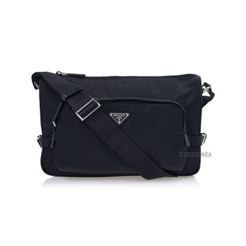 Prada Saffiano Shoulder Bag 151945996