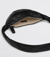 LEMAIRE Small Croissant Crossbody Bag Black stamp: BG0003 LL095 999 115923950 [P]
