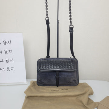 BOTTEGA VENETA スエードカリュンクロスボディ15シーズンバッグ 154934077