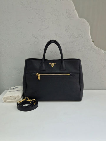 PRADA Vitello Daino Schultertasche mit goldener Hardware BN2545 152426514