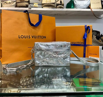 LOUIS VUITTON ミニソフトトランククラッシュシルバー M23166 152432658