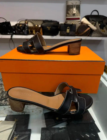 Hermes Black Sandal Slippers 071002 152438892