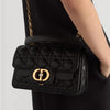 DIOR Kleine Top-Handle-Tasche M9271UBHI_M900 152528213 [P]