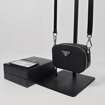 PRADA ミニポーチクロスボディバッグ 152543916