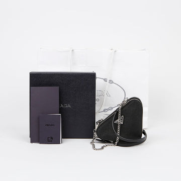 PRADA トライアングルミニポーチクロスバック 152537864