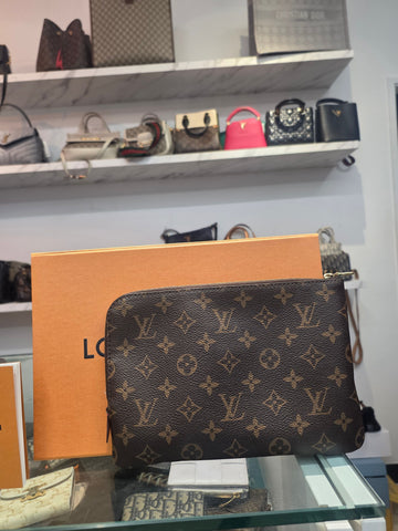 Louis Vuitton (Pm) Monogram Etoile Clutch Pouch 152796902