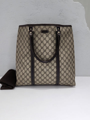 Gucci Supreme Canvas Tote Bag 223668 152799003