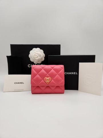 CHANEL Heart Wallet Hot Pink (AP3292) 152800198