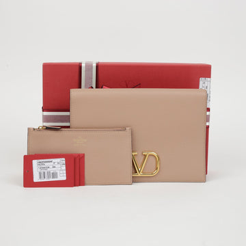 Valentino Signature Logo Clutch 152541854