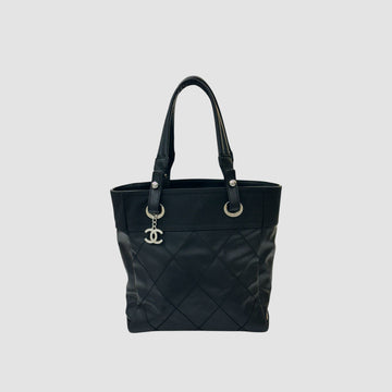 CHANEL ブラックショルダーバッグ 14番目 152830420