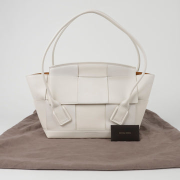 BOTTEGA VENETA Arco Medium Tote Shoulder Bag 152834327