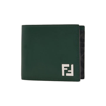 FENDI FFロゴ二つ折り財布 152929391