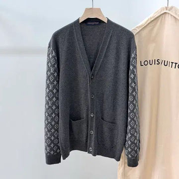LOUIS VUITTON Monogram Kaschmir Cardigan Grau 153062135
