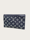 Louis Vuitton Ink Blue White Monogram Shadow Gas Canister Wearable Wallet 153096863 [P]
