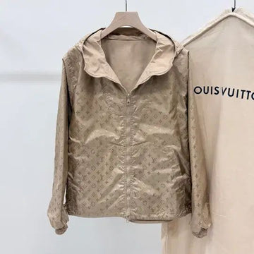 LOUIS VUITTON モノグラムリバーシブルウィンドブレーカー 153097924