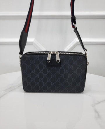 Gucci GG Supreme Mini Shoulder Bag 774161 153154939