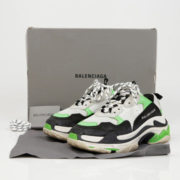 Balenciaga Triple S Sneakers 37 152926204