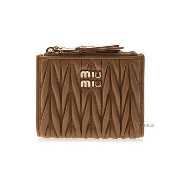 MIU MIU 女性用スモールマテラッセ財布 153200059