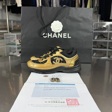 CHANEL Tweed Gold Leather Sneakers 153203202