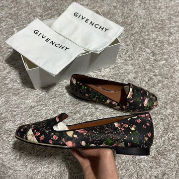 GIVENCHY フラワーシューズ 153203241