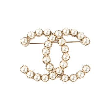 CHANEL Pearl Brooch with CC Logo 36734-2 A45695 153247653