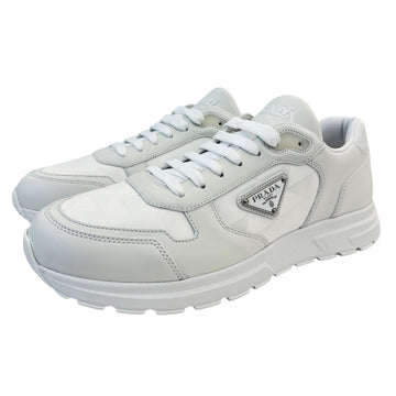 PRADA トライアングルロゴ フラックス リナイロン スニーカー 153343692