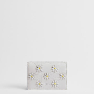 DIOR カードケース ホワイト デイジー 刺繍 カナージュ ラムスキン 153350299