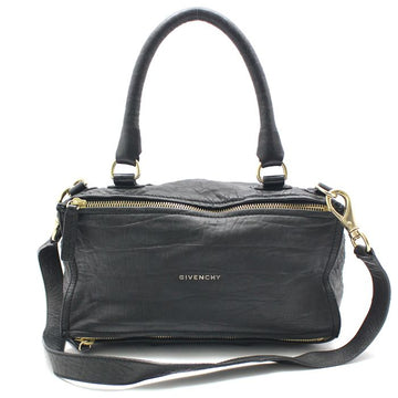 GIVENCHY ブラックレザーのパンドラミディアムゴールドショルダーバッグ 153445315