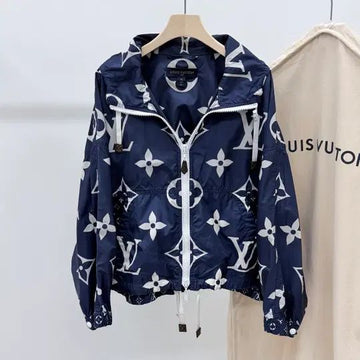 LOUIS VUITTON Monogram Damen Kapuzenwindjacke Blau 40 153447982