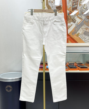 LOUIS VUITTON Slim Fit Jeans Weiß 1A5W11 153462514