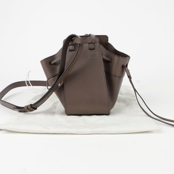 LOEWE 329 77 V07 ミニ ドローストリング トート ショルダーバッグ 153154097