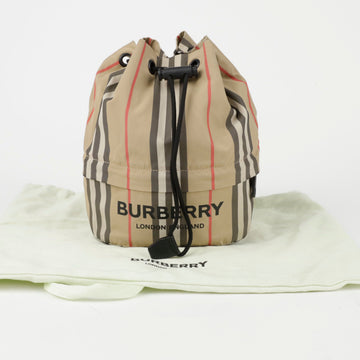 BURBERRY ドローストリング バケットポーチ 8026737 153367361