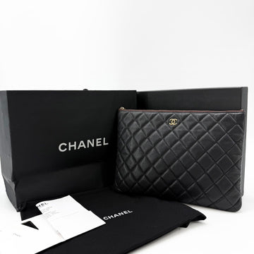 CHANEL クラシックゴールドキャビアクラッチニューミディアム 153581929