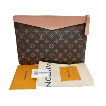 LOUIS VUITTON デイリーモノグラムキャンバスポーチ ローズパウダー クラッチ M62942 153586609