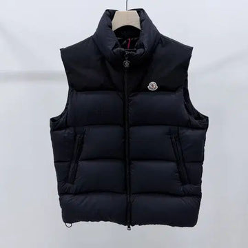 MONCLER マベン ベスト パディング ブラック 153625936