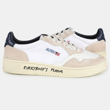 AUTRY Medalist Leder Wildleder Lowtop (Weiß/Navy Tab) AULM NC04 54757793