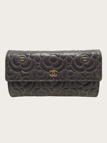 CHANEL Black Lambskin CC Logo Camellia Flap Long Wallet 153748275