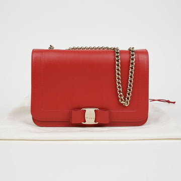 SALVATORE FERRAGAMO 21 G878 ミディアムチェーンショルダークロスバッグ 155270839